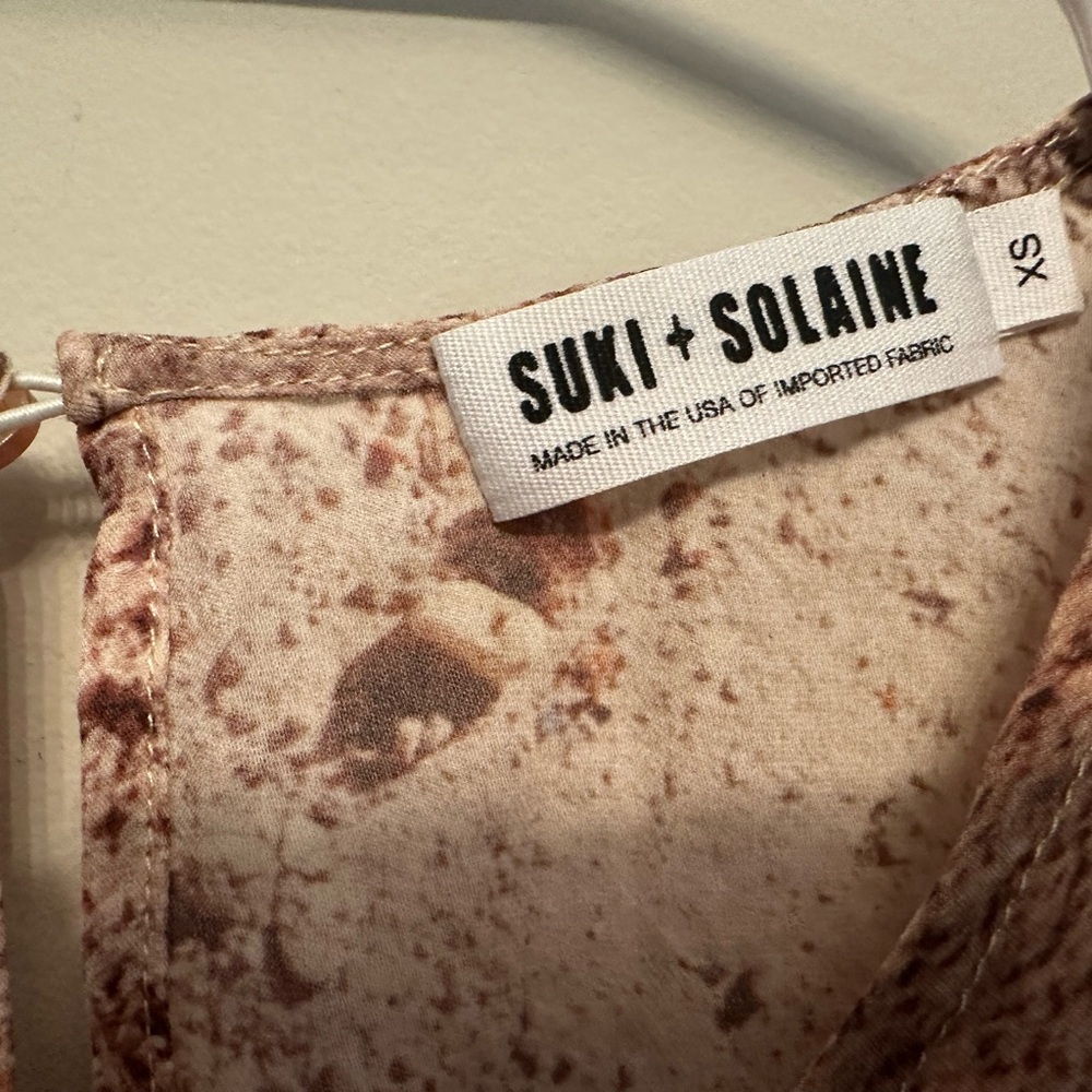 Suki & Solaine Desert Rock Print Geographic Inspired Crop Top XS - Picture 2 of 4